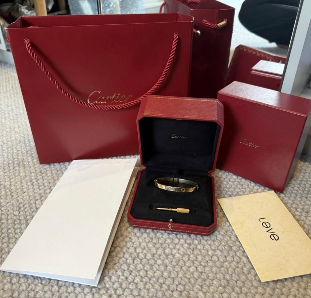 Bracelet Love Cartier en or jaune, modèle classique - Taille 18